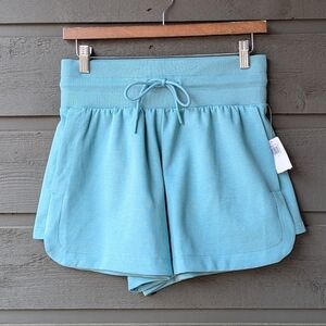 NWT Old Navy Active Dynamic Fleece Shorts Pastel Teal Green Small Supersoft